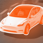 Автопілот Tesla двічі повів авто в озеро — відео