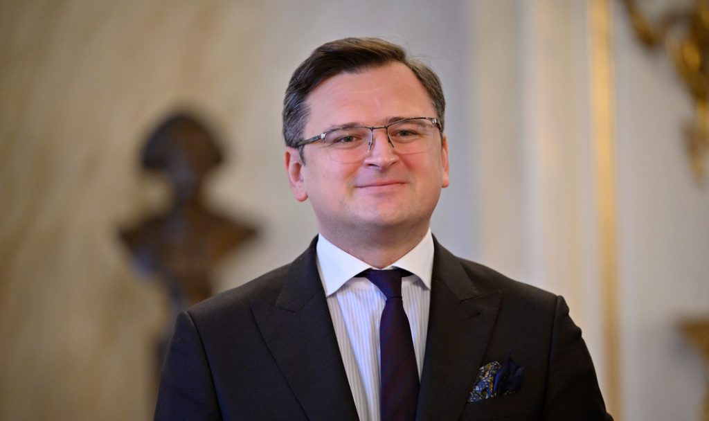 Дмитрий Кулеба Развод: подробности личной жизни и влияния на карьеру