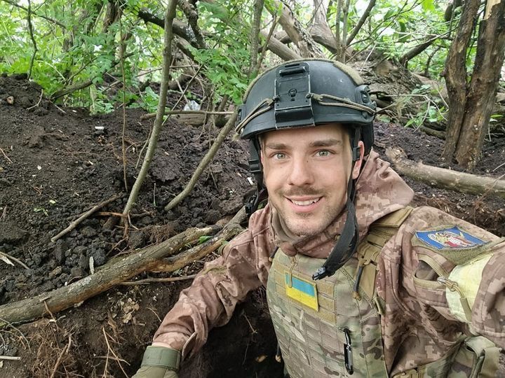 Василь Ратушний Брат Романа Ратушного: Жизнь, Личность и Карьера