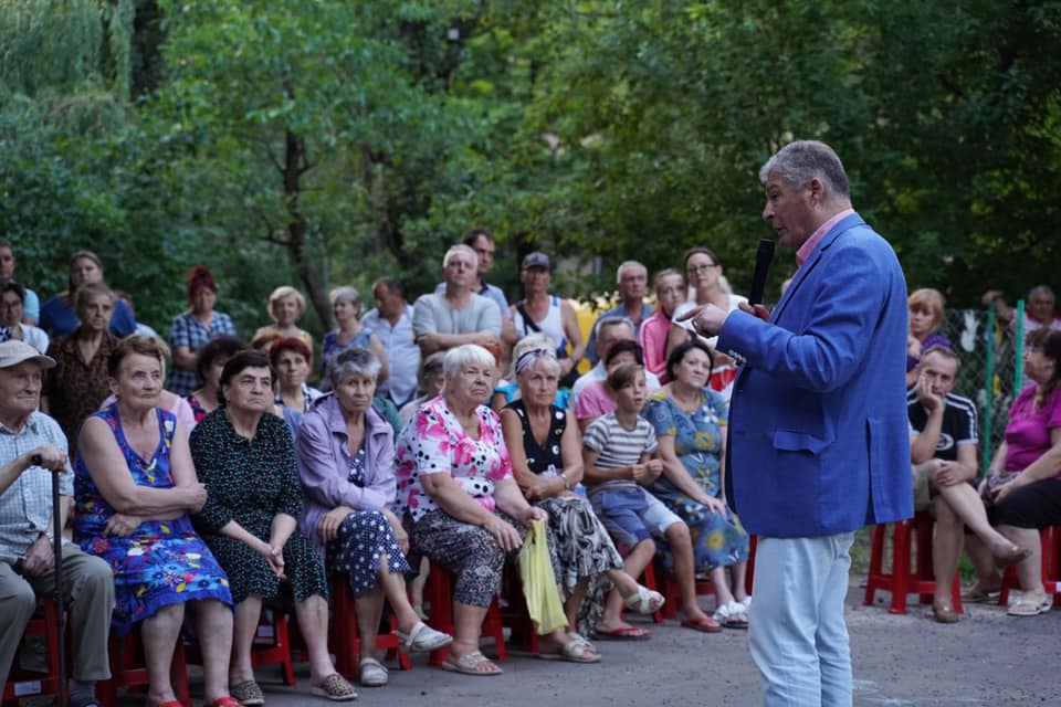 Евгений Червоненко: Настоящее Имя и Ключевые Моменты Жизни и Карьеры