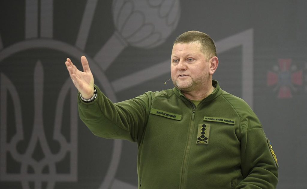Валерий Залужный Родители Национальность: подробности биографии и семьи