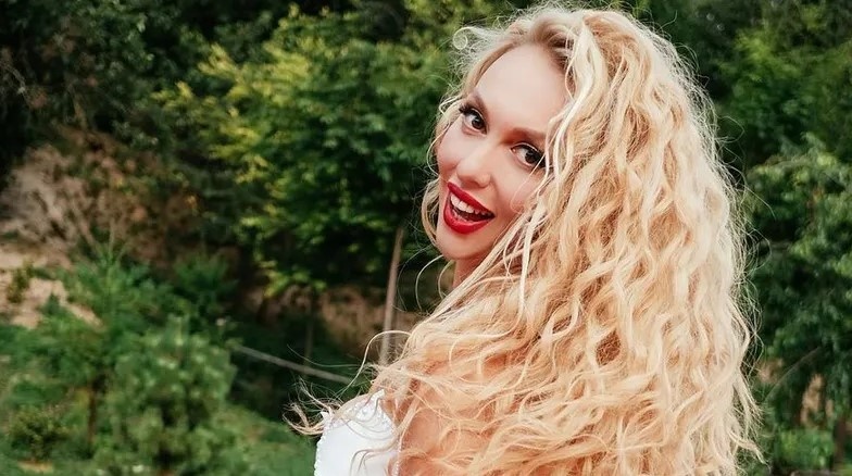 Оля Полякова Фигура: секреты стройности и особенности образа