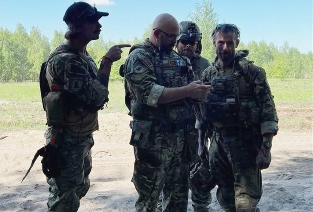 Двоюрідний Брат Джей Ді Венса: Биография, Карьера и Личная Жизнь
