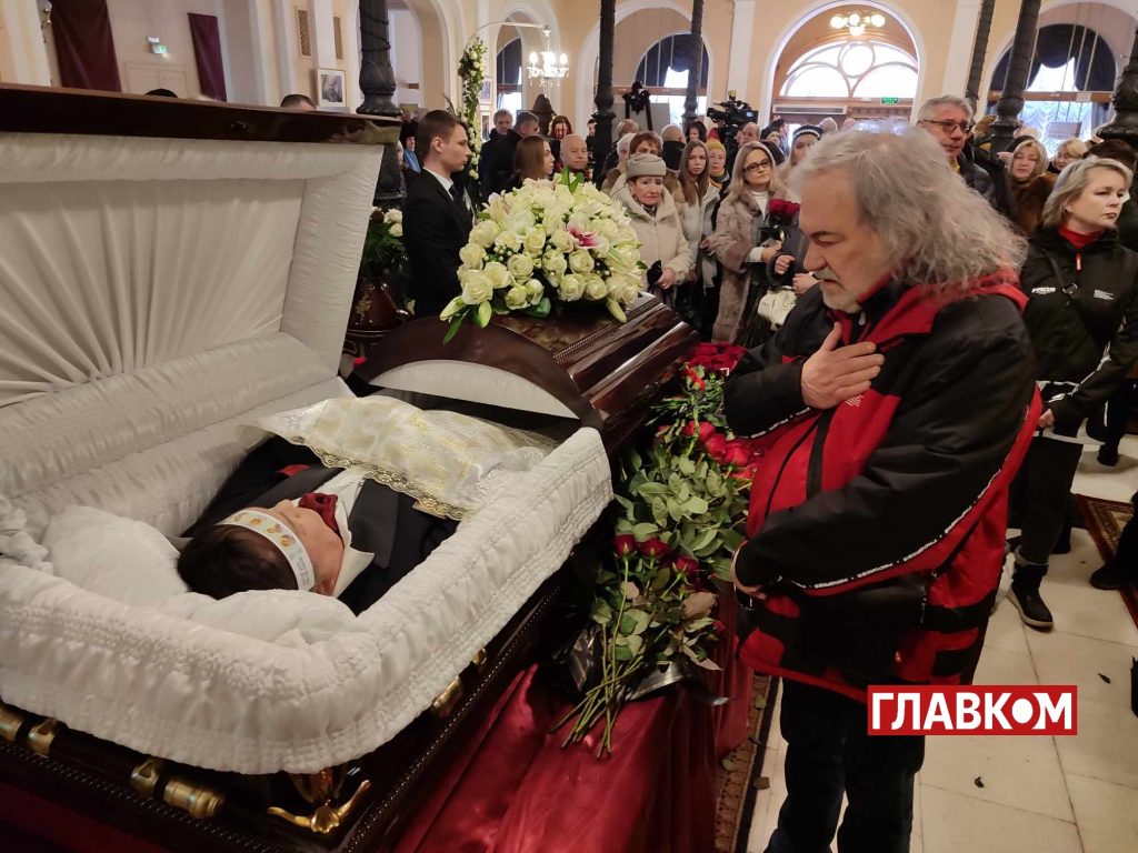 Тарас Петриненко Перша Дружина: подробности личной жизни и биографии